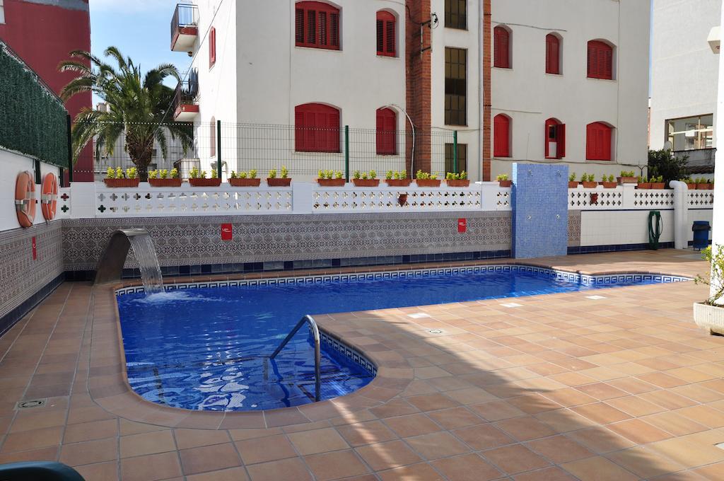 Aparthotel Safari Calella Luaran gambar